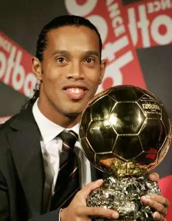 在现代足球 在现代足球