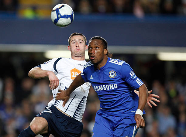 与普拉特斯 与普拉特斯