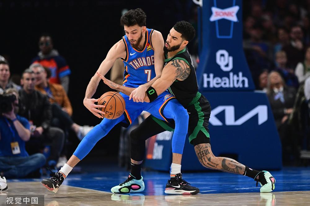 在他长达半 在他长达半