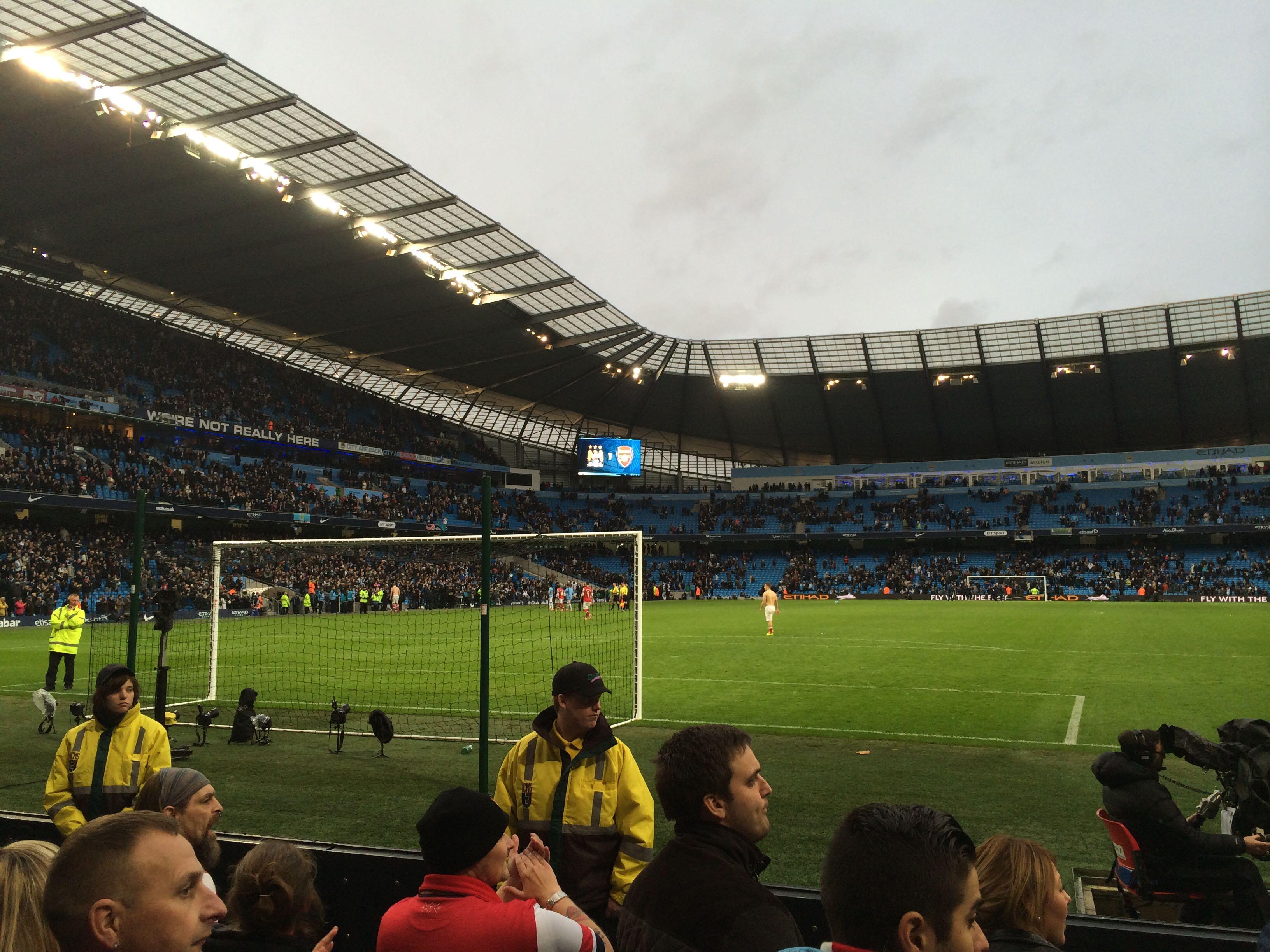 并且在防守 并且在防守